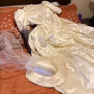 Vintage wedding dress and Hat